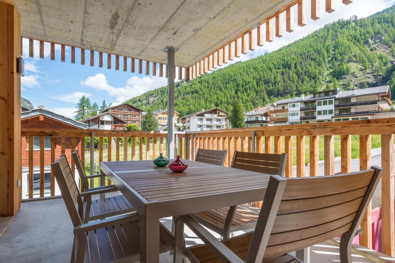 Montela Apartments - Haus B Saas-Grund Exterior foto